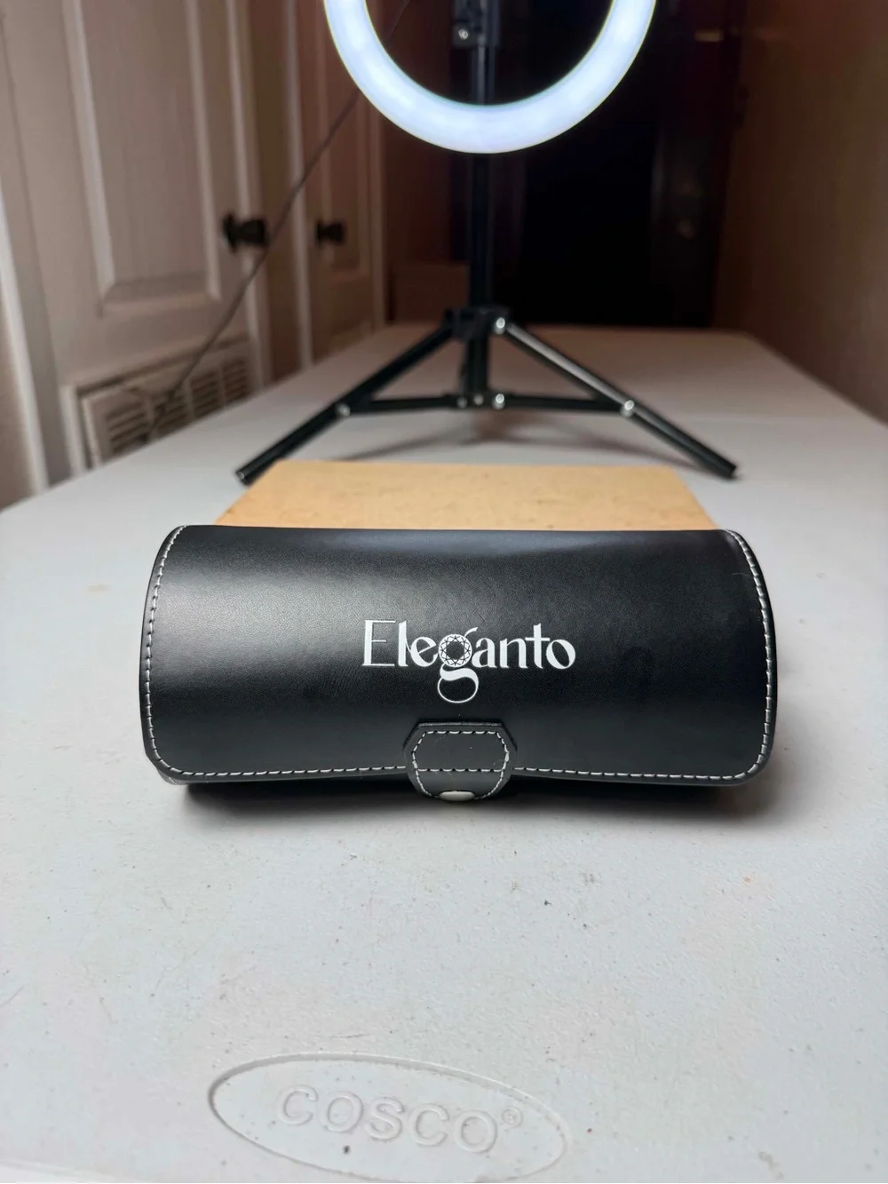 Eleganto branded black leather watch case